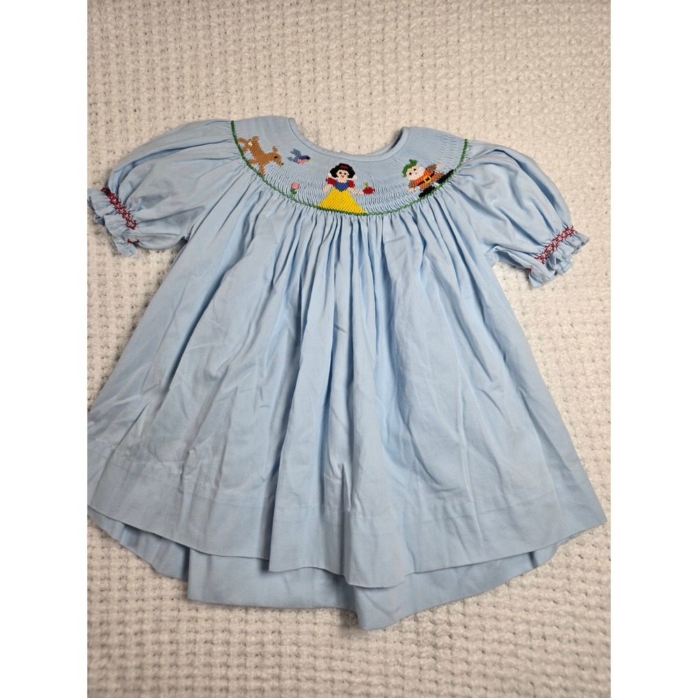 Remember Nguyen Girls 4T Light Blue Snow White Smocked Bishop Dress Fairytale